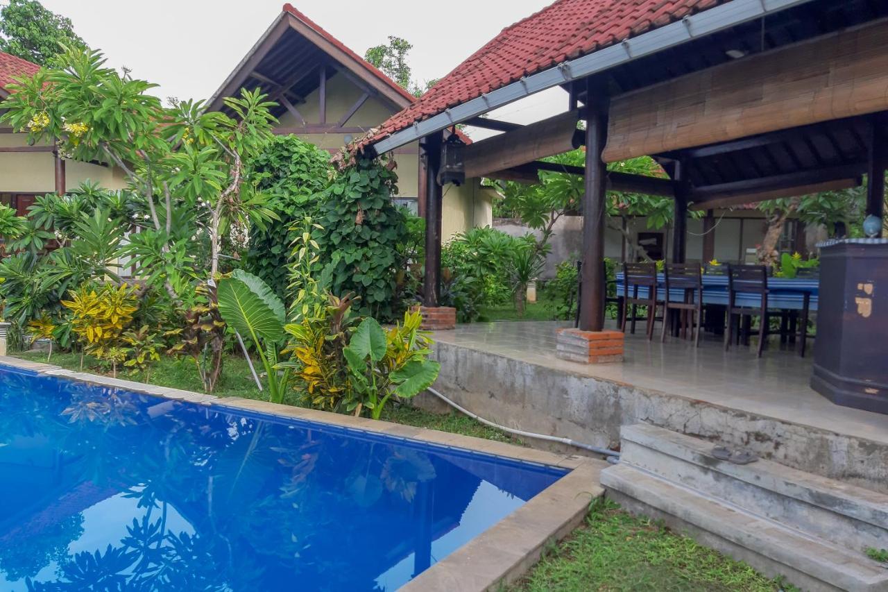 Oyo 3070 Villa Lovina Eco Lodge מראה חיצוני תמונה