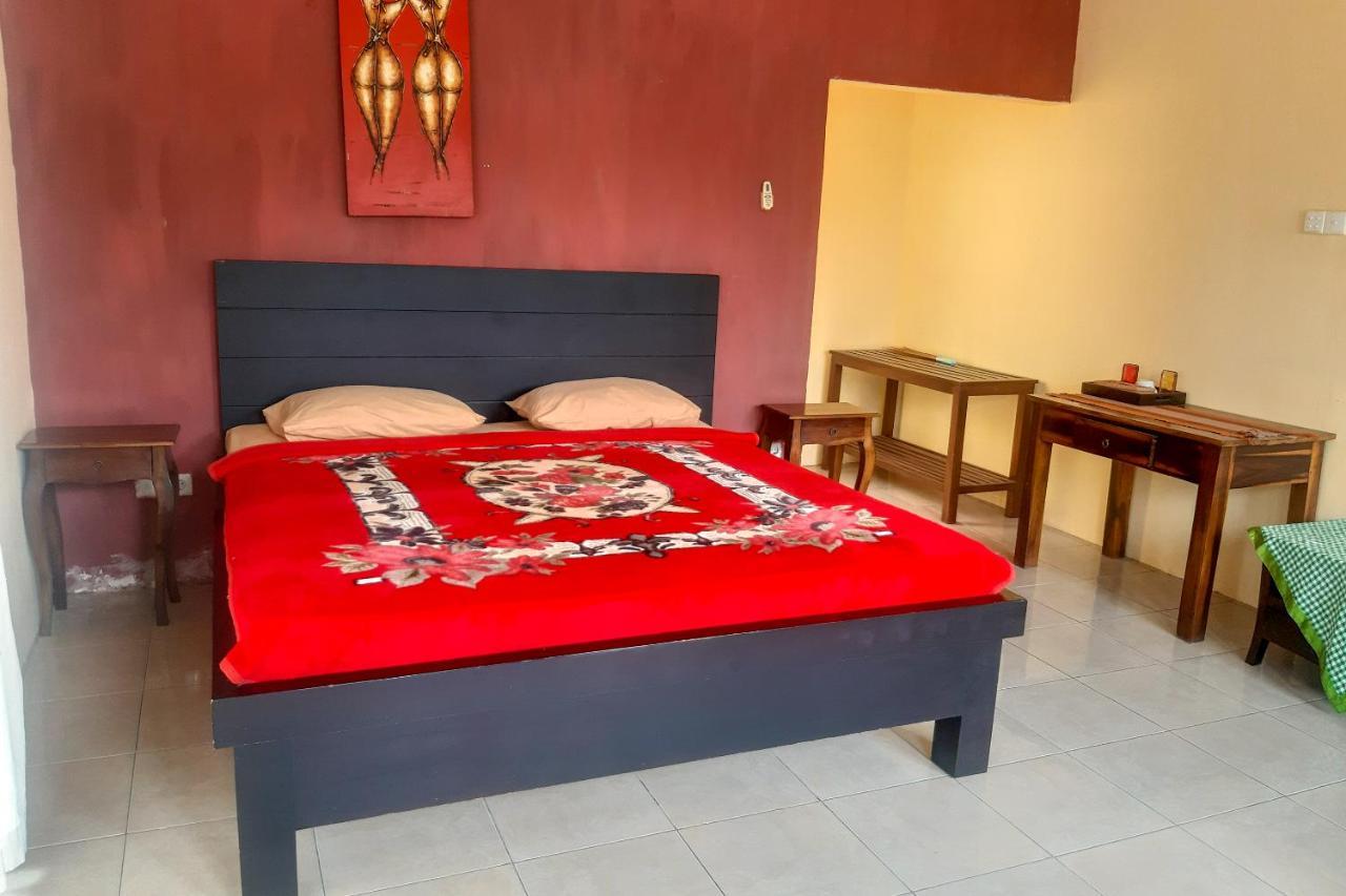 Oyo 3070 Villa Lovina Eco Lodge מראה חיצוני תמונה