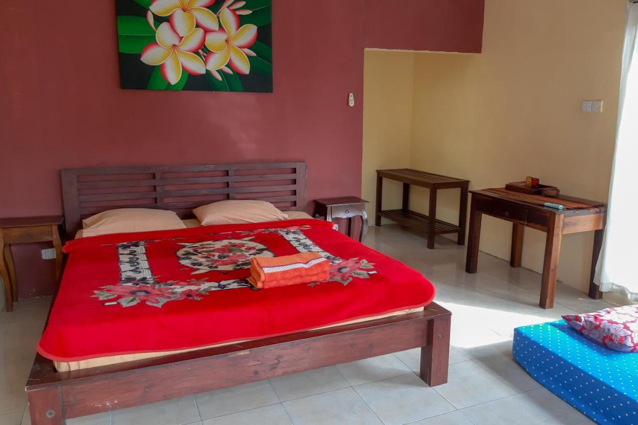 Oyo 3070 Villa Lovina Eco Lodge מראה חיצוני תמונה