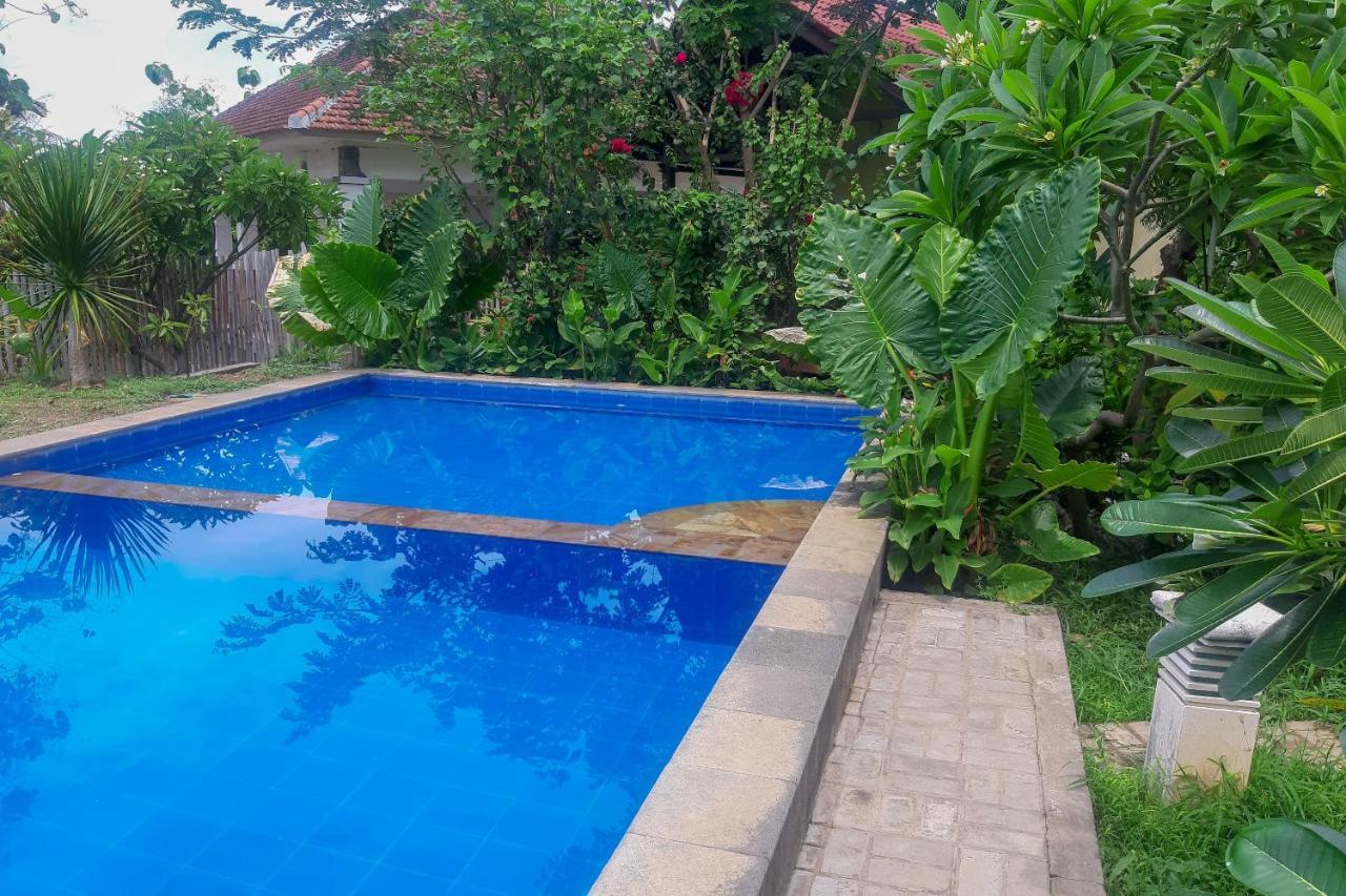 Oyo 3070 Villa Lovina Eco Lodge מראה חיצוני תמונה